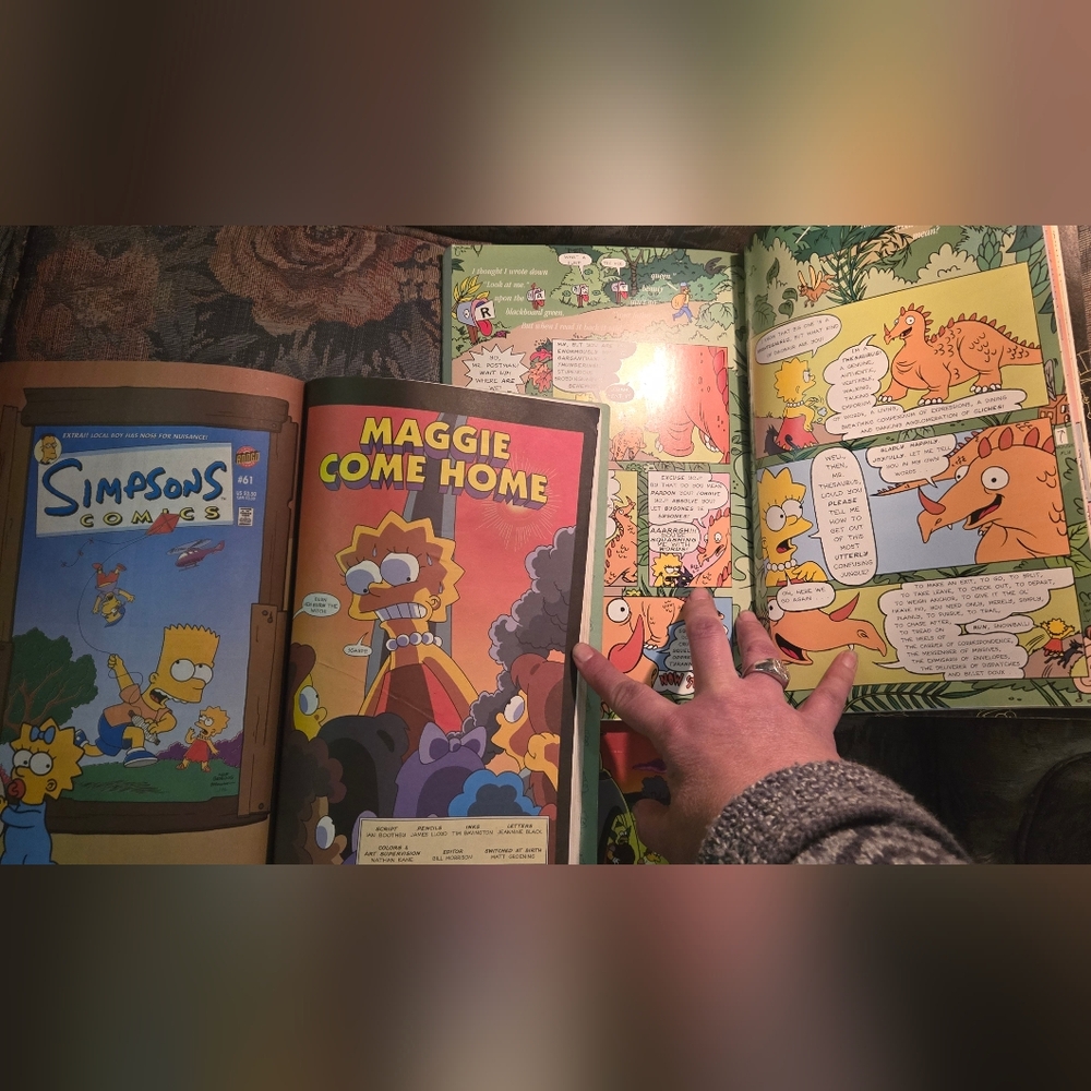Simpsons Comics Collection - Multicolor - Picture 3 of 4